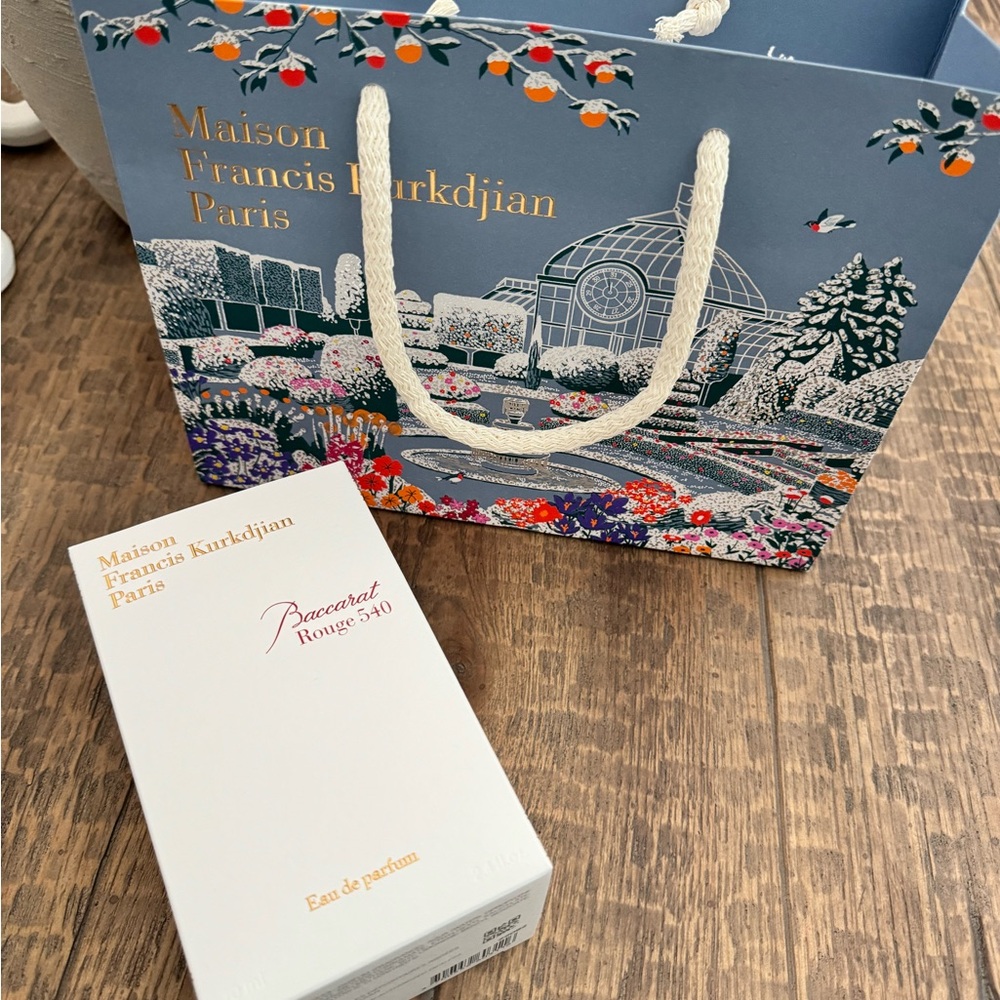 Maison Francis Kurkdjian Paris Shopping Bag & Box